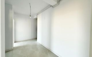 Bloc FINALIZAT la asfalt. Etaj 1. Decomandat. Disponibil imediat. - Poză 8