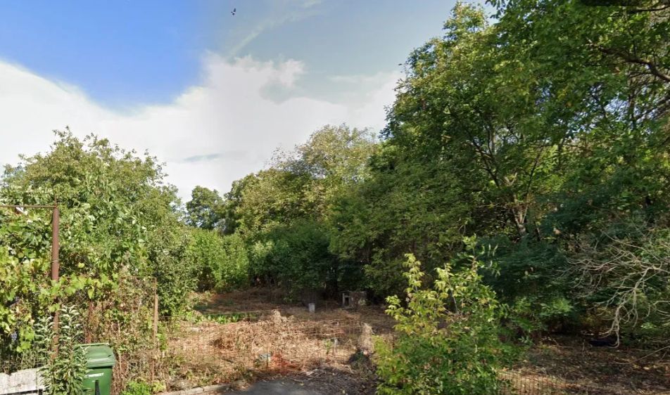 Teren 317 mp langa padure Straulesti-Sisesti - Poză 4