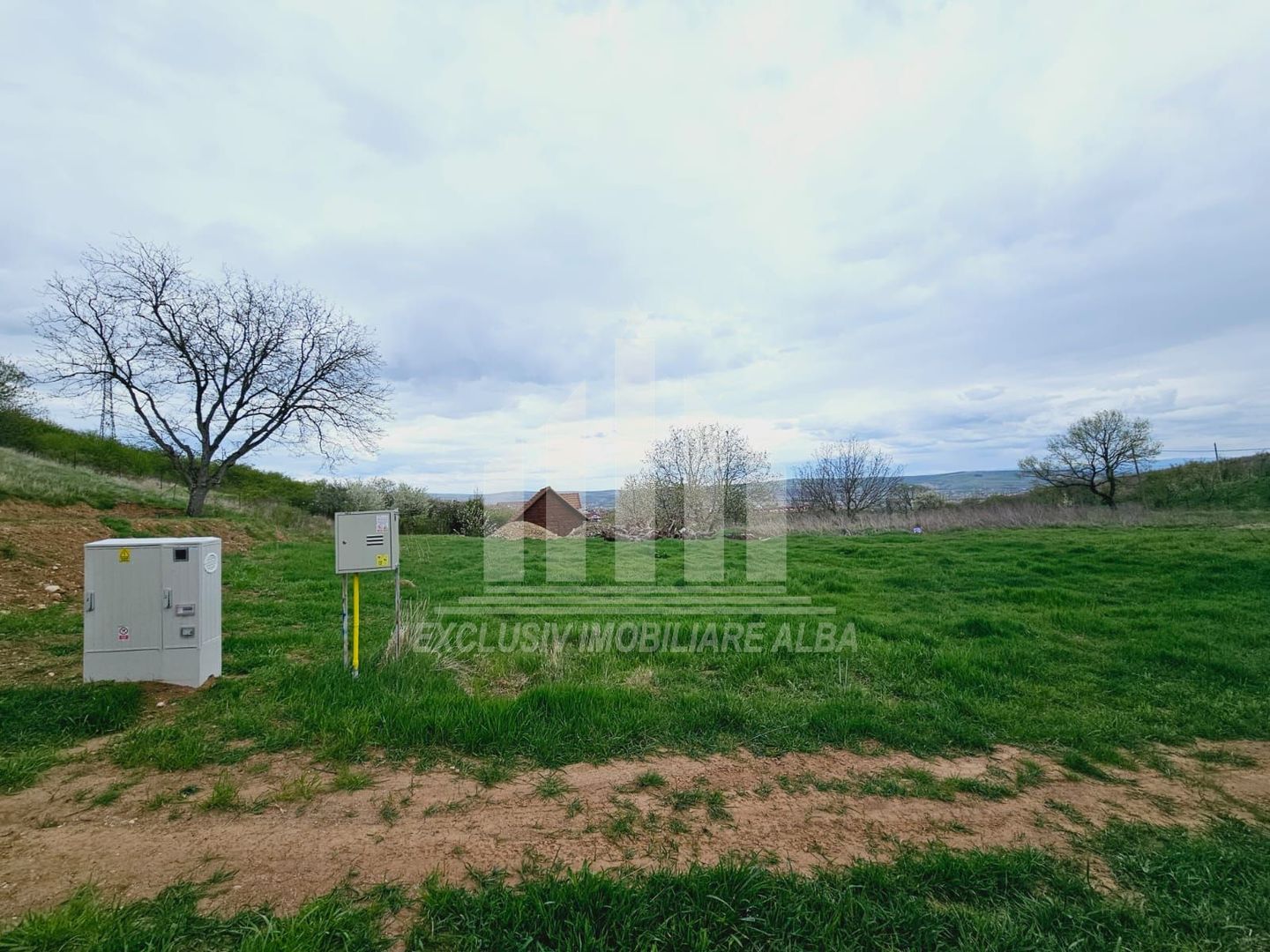 Teren intravilan de vanzare, Seigau - Poză 1