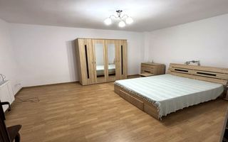 Apartament ultracentral | 2 camere | loc de parcare inclus - Poză 1