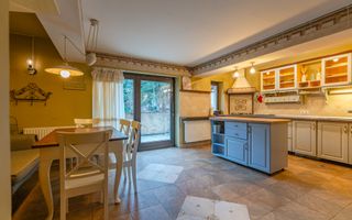 Casă individuală cu 7 camere lângă AFI Mall, ideală pentru birouri sau locuință - Poză 4