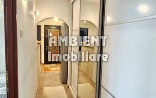Apartament cu 3 camere, mobilat si utilat, zona TRAIAN; - Poză 8