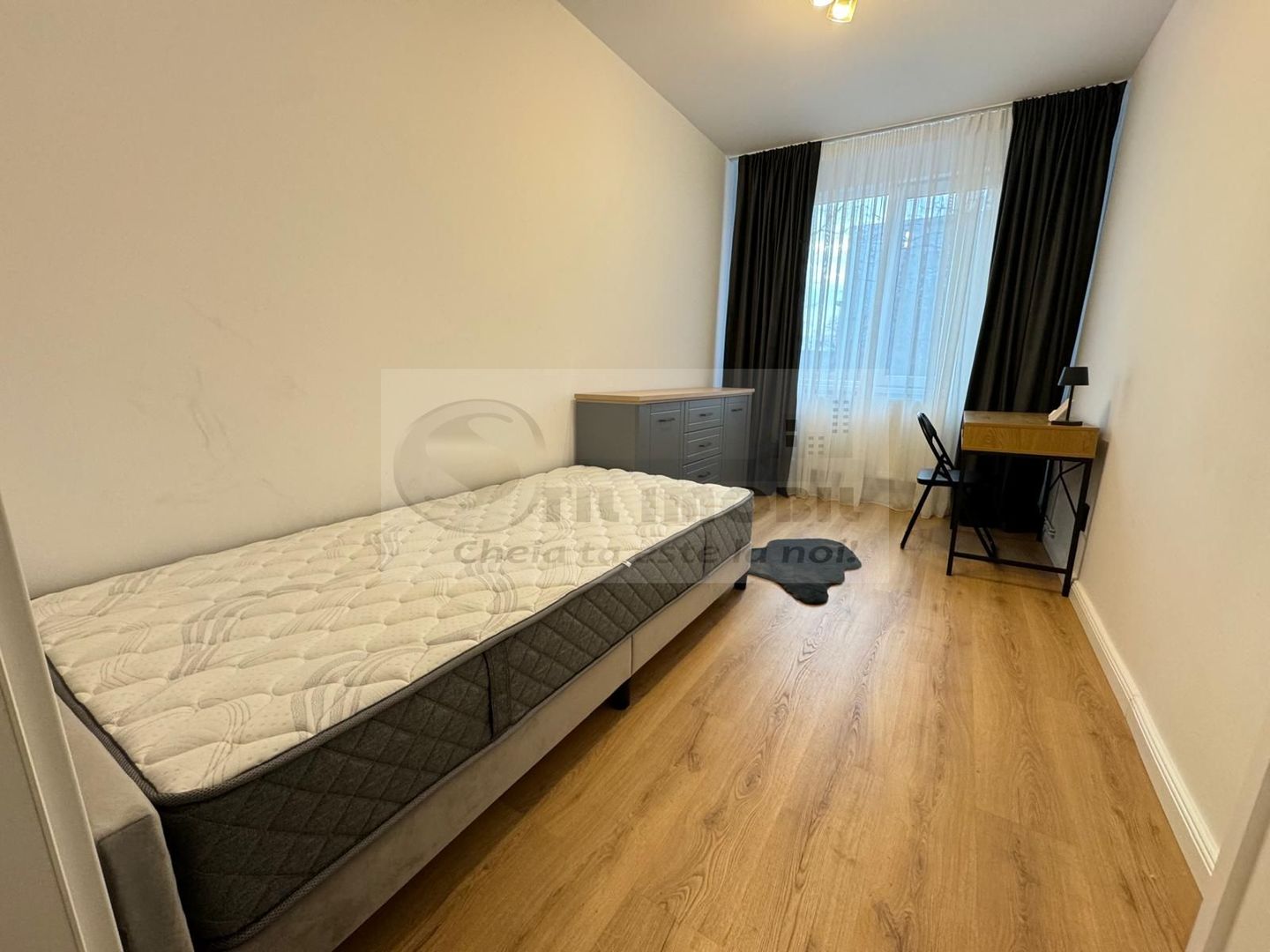 Ap 3 camere, renovat PREMIUM, 2 terase + 2 locuri de parcare- Podu Ros - Poză 6