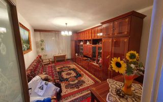 Apartament 3 camere, 75 mp, garaj, boxa subsol - Poză 7