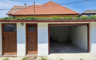 Casă individuala 279 mp utili anexe și teren 341 mp zona Trei Stejari - Poză 2