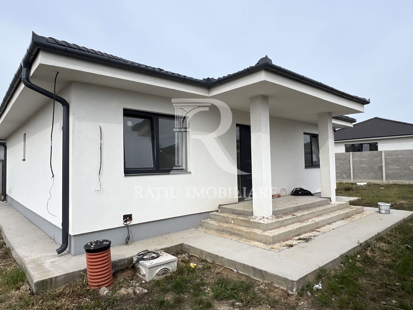 Casă cu 4 camere semifinisată de vânzare | Oncea | Oradea - Poză 3