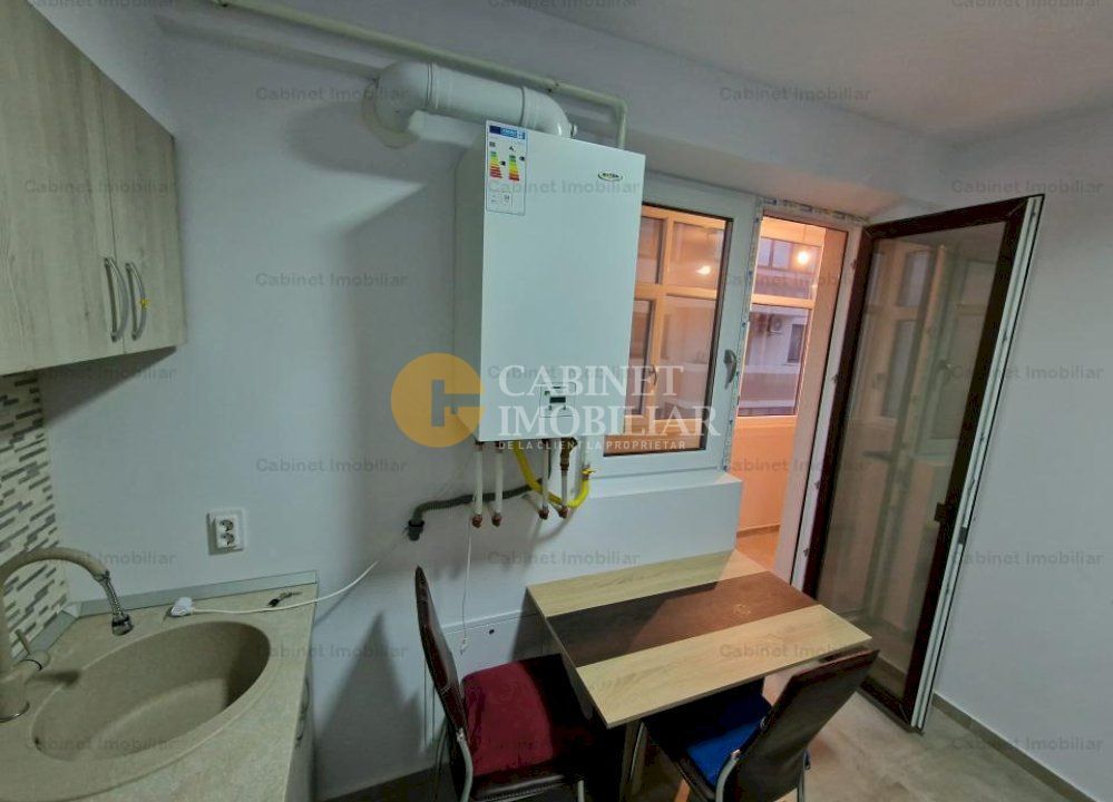Etaj 1 Apartament 1 Camera Decomandat Cug - Poză 1