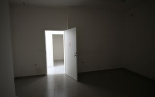 Spațiu comercial de 92mp în zona Ultracentral - Poză 13