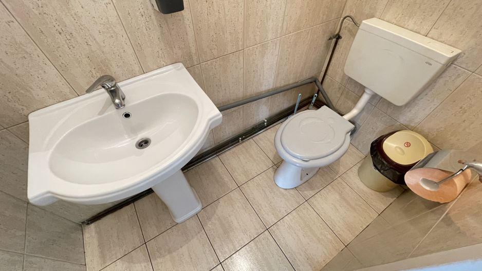 DE VANZARE SPATIU CU MULTIPLE DESTINATII - Poză 12