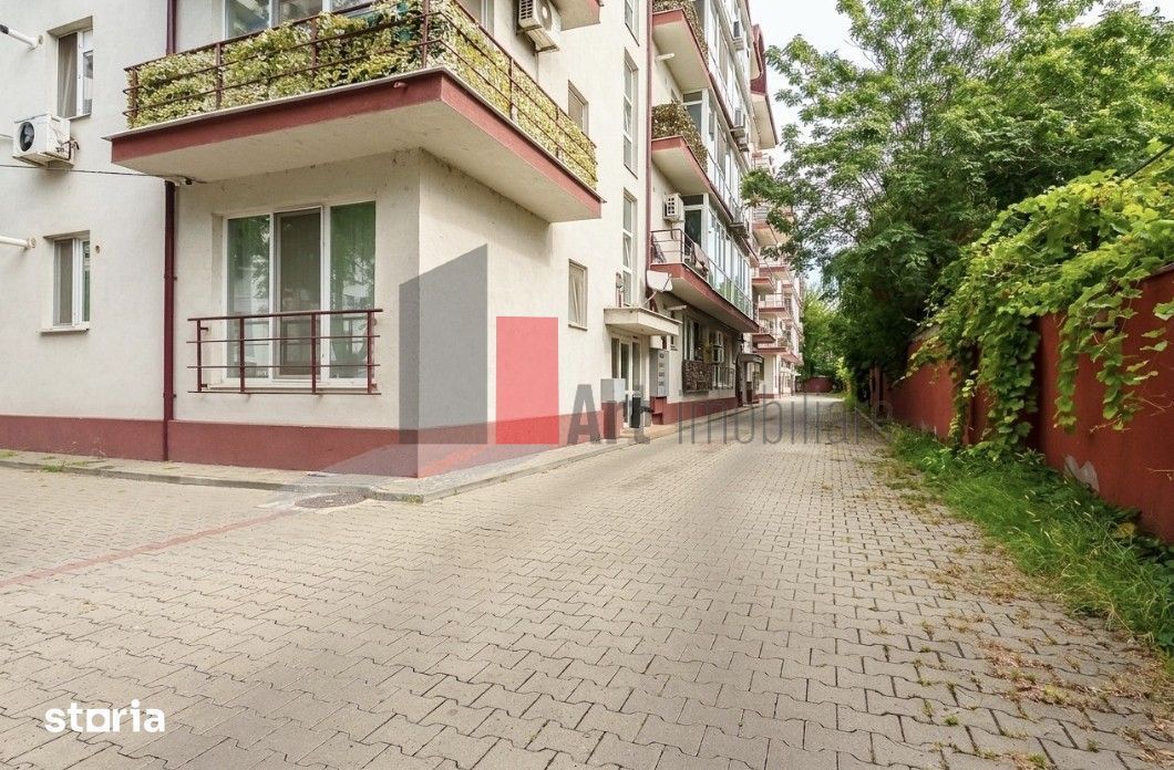 Vanzare partament 3 camere +Loc  parcare,boxa-Militari - Poză 2
