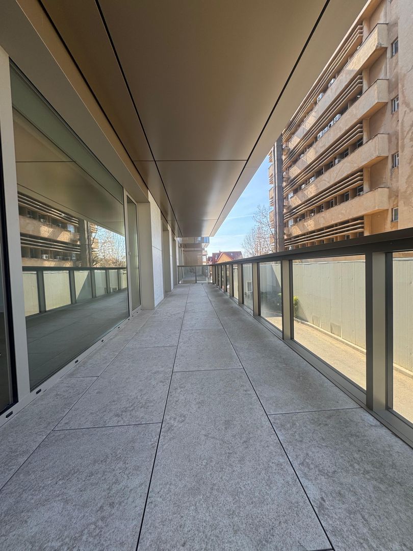 3 CAMERE || CORTINA 126 || EROUIANCU NICOLAE - Poză 8