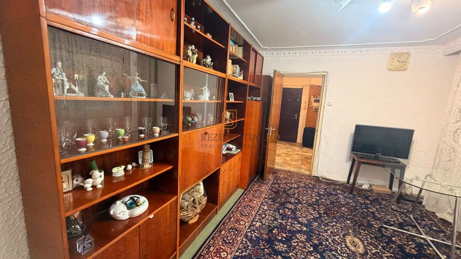 Apartament 3 camere, Brancoveanu, 67 mp, 10 minute Metrou - Poză 2