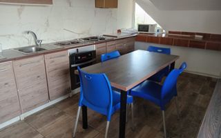 Etaj de inchiriat/ camere+ bai/bucatarie/spalatorie - Poză 22