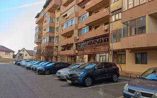 Apartament 3 camere in Prelungirea Ghencea. Renovat de la 0 ! - Poză 12