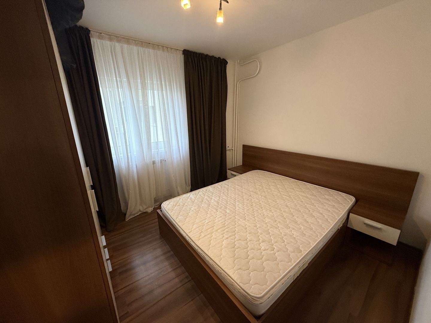 AP. 3 CAMERE- OBOR, PET-FRIENDLY, MOBILAT/UTILAT MODERN, CURAT - Poză 3