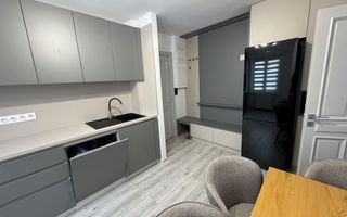 Apartament cu 2 camere, 50 mp, decomandat, Zona Fortuna - Poză 7