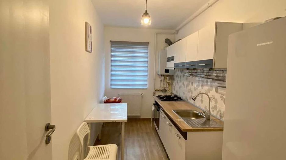 Apartament 2 camere de inchiriat Aparatorii Patriei - Poză 10