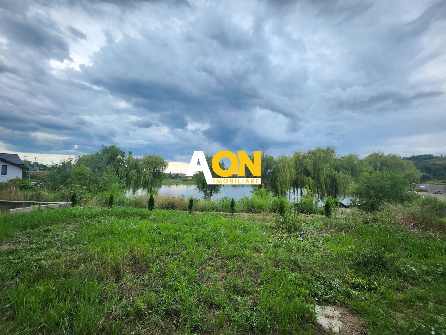 De vanzare apartament 3 camere, la vila, 130mp teren, Lac Chereteu - Poză 17