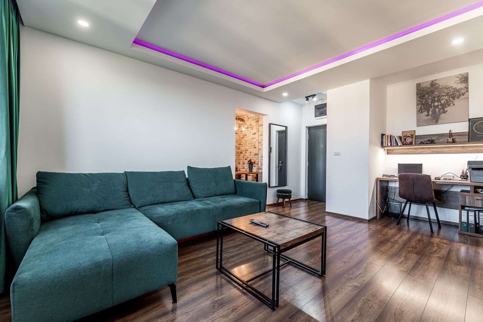 La câtiva pași de mal | 2 camere, 52 mp utili, bloc nou cu lift - Poză 3