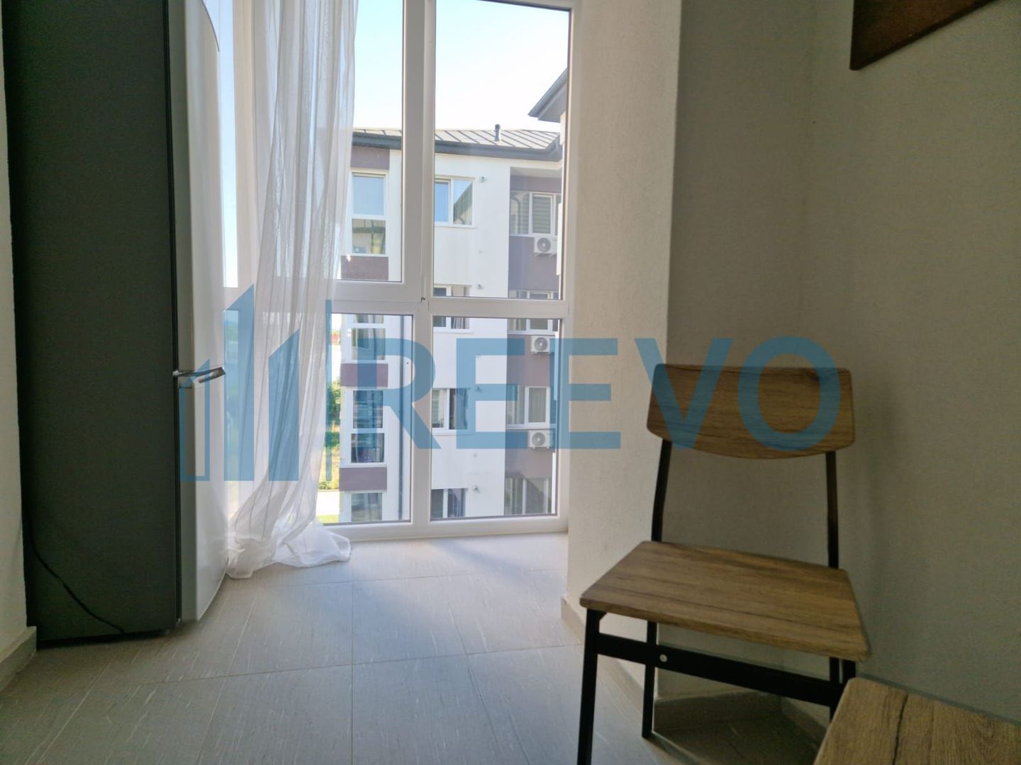 Apartament cu 2 camere de închiriat - Poză 11