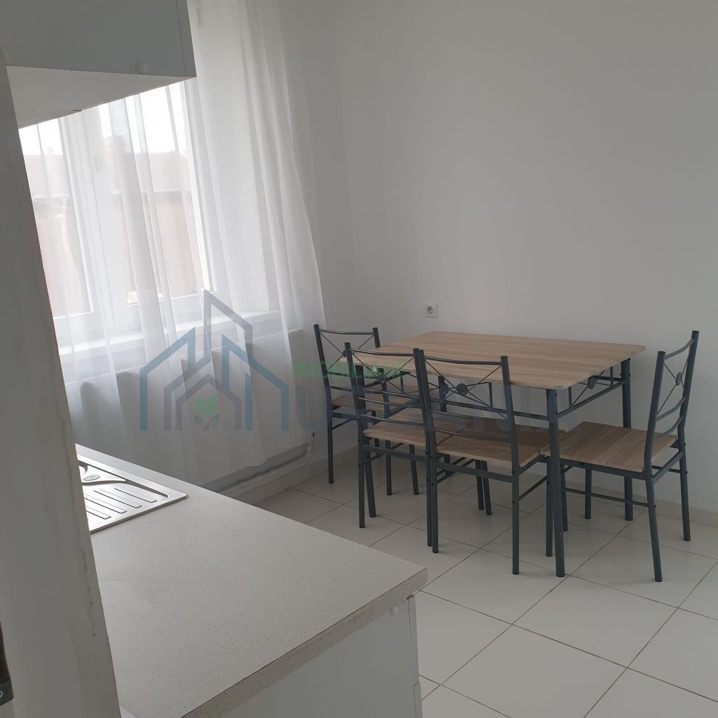 Casă cu 2 camere de închiriat în Cantemir, Iași - Poză 5