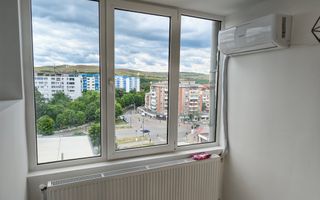 Garsoniera zona M4 in spate la Flacara(A1), et. 9/10, renovata complet - Poză 4
