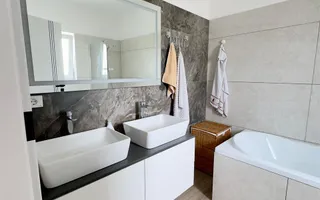 Casa Individuala - 4 camere - 3 bai - 300mp teren - Poză 11