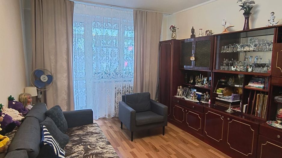 3 camere Bd. Timișoara | Bloc reabilitat | Etaj 1 - Poză 3