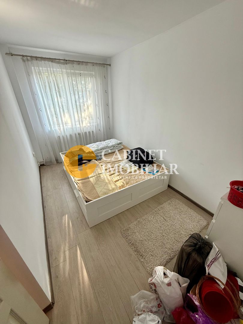 3 Camere Renovat - Etaj Intermediar - Podu Ros Primaverii - Poză 6
