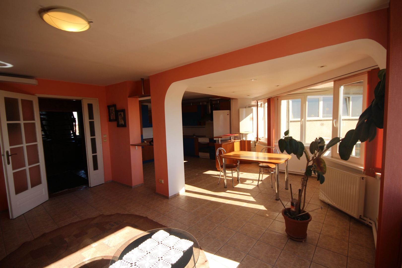 Spatios cu priveliste deosebita - Poză 30