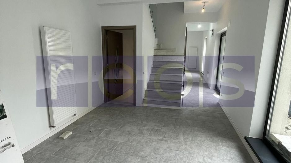 VANZARE VILA BARBU VACARESCU | 200 MP | LUX - Poză 15