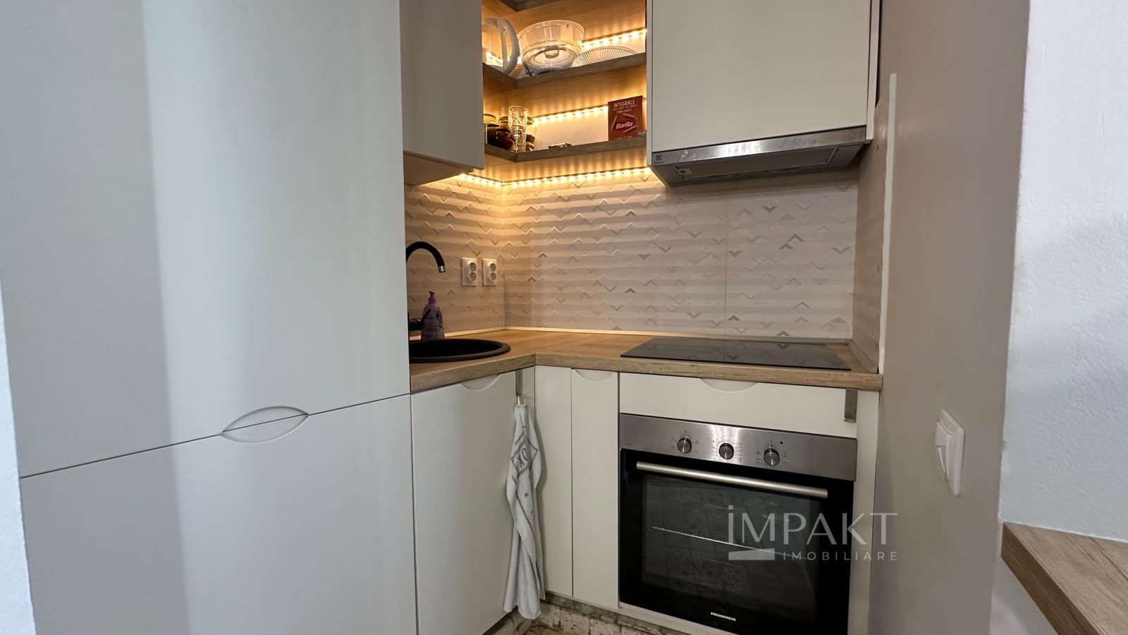Studio cu Mezanin | Cladire Istorica | Zona SORA - Ultracentral - Poză 6