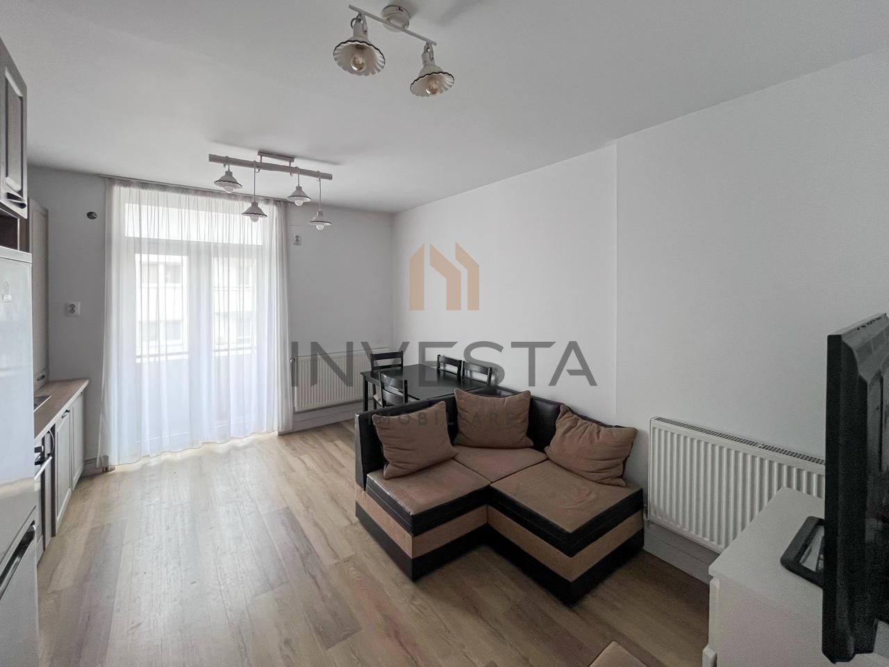 Apartament cu 2 camere decomandate in zona strazii Scortarilor ! - Poză 3