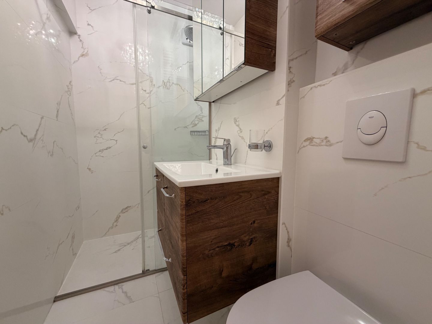 APARTAMENT 4 CAMERE | CENTRALA PROPRIE | RENOVAT COMPLET - Poză 17
