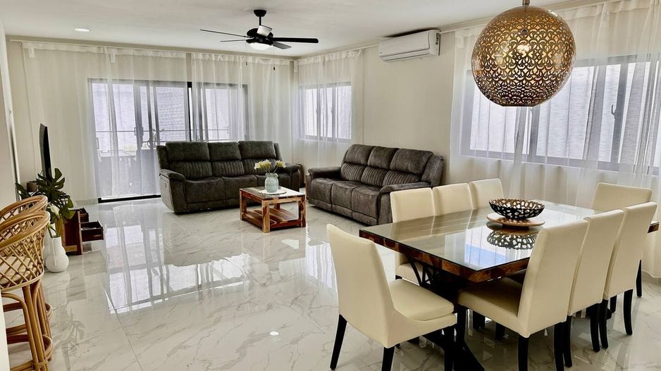 Vilă rezidențială în Palma del Sol - Poză 2