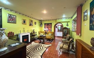 3 camere/Curte 130mp/Andrei Mureșanu - Poză 1