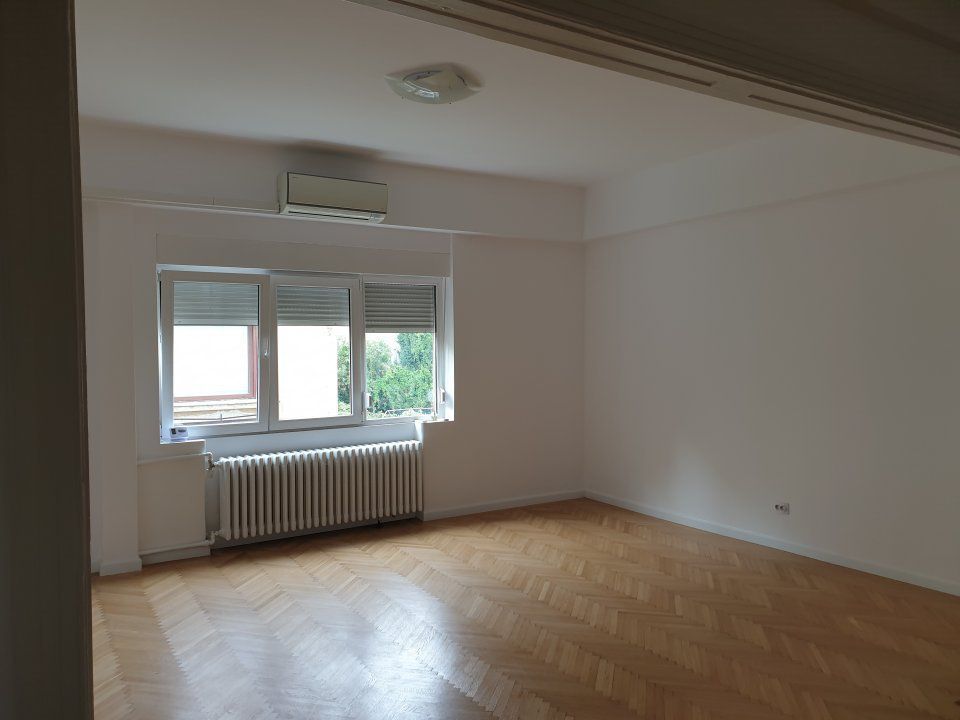Manastire Casin apartament 4 camere - etaj 1 - in vila - Poză 5