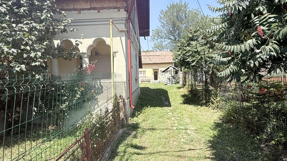 Casa interbelică cu arhitectură deosebită+Anexa și teren 1570 mp - Poză 28