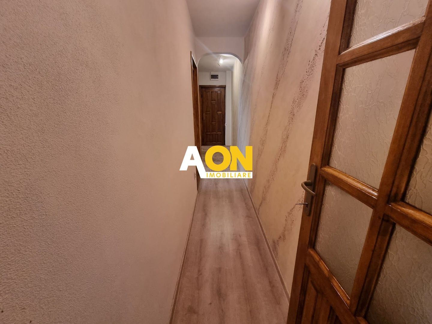 Apartament cu 2 Camere, Decomandat, Zona Cetate - Poză 6