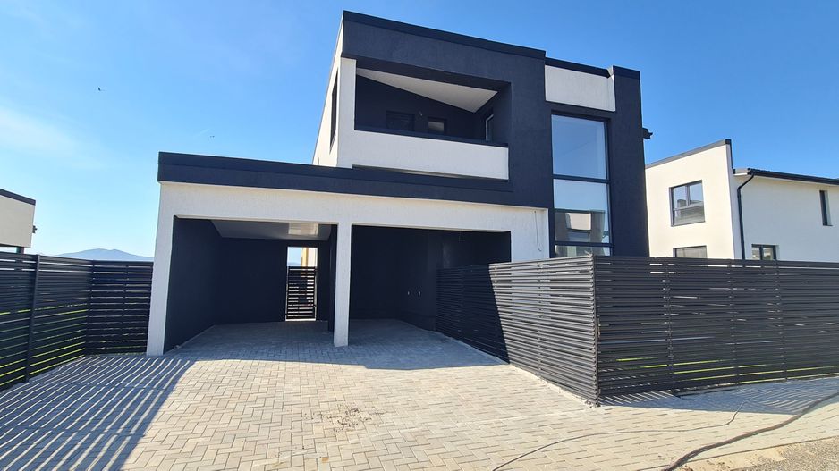 Casa individuala 4 camere 3 bai garaj Cartier Izvor Tarlungeni Brasov - Poză 2