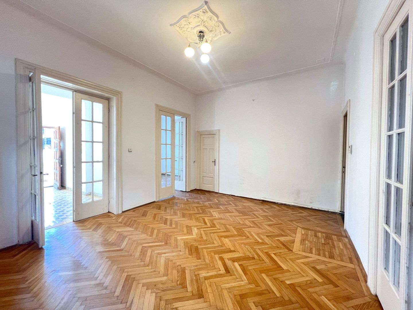 Casa interbelica Floreasca-Barbu Vacarescu - Poză 1