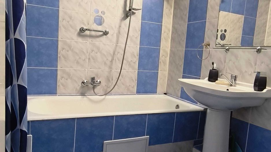 apartament 3 camere decomandat, situat in Tei - Poză 6