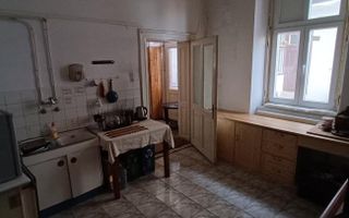 Apartament ultracentral  de 100m2 de vânzare  - Poză 1