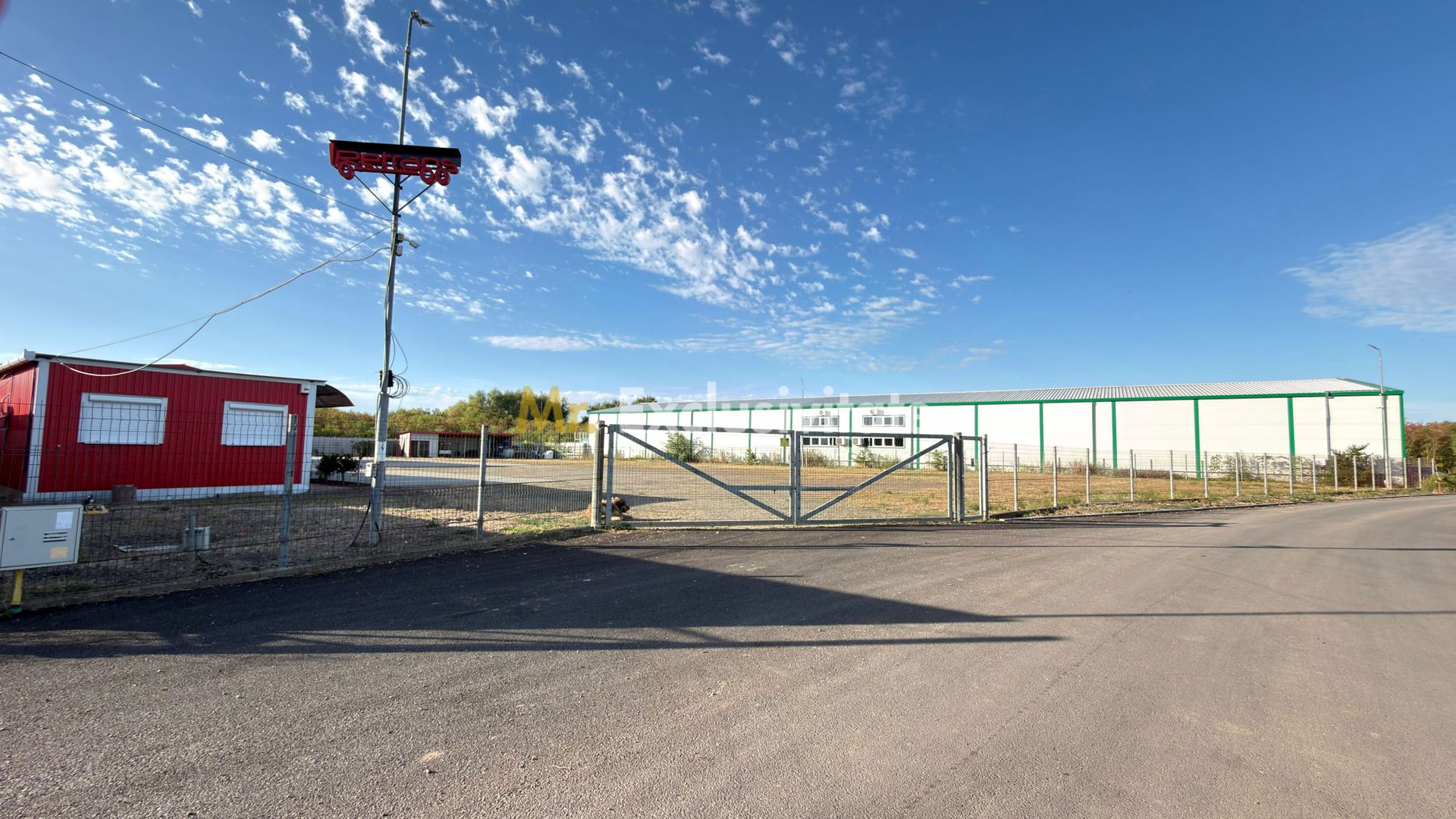 Inchiriere Hală Garaj/ Clădire de birouri-Teren 4000 mp – Carei - Poză 3