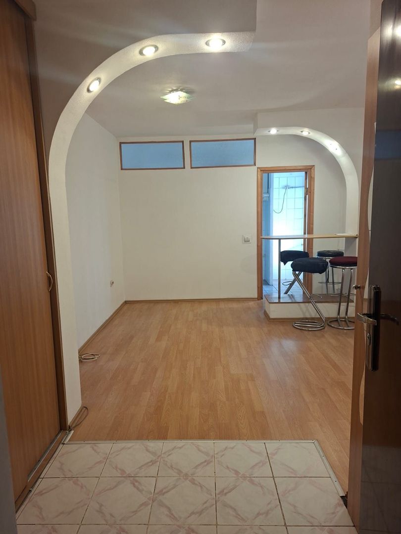 AP. 2 CAMERE- OBOR, BLOC REABILITAT, BOILER, COMISION 0% - Poză 4
