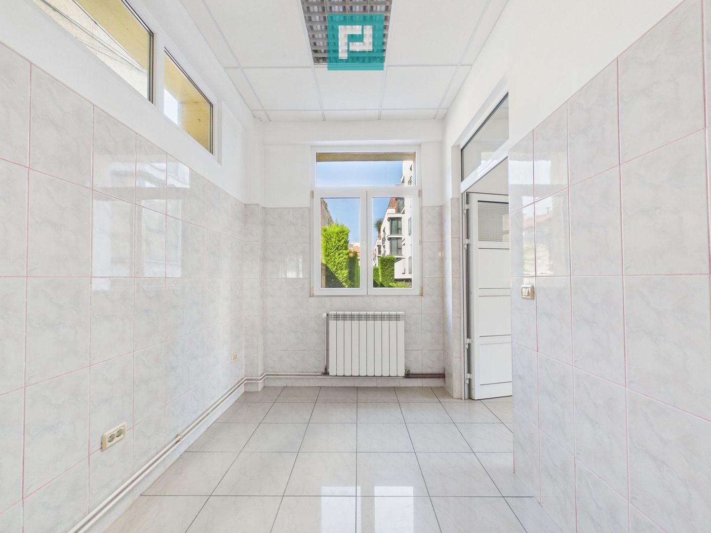 Imobil central cu destinație medicală, Arad - Poză 15