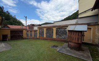 Casă rustică de vânzare în Tilișca, (Marginimea Sibiului) - Poză 3