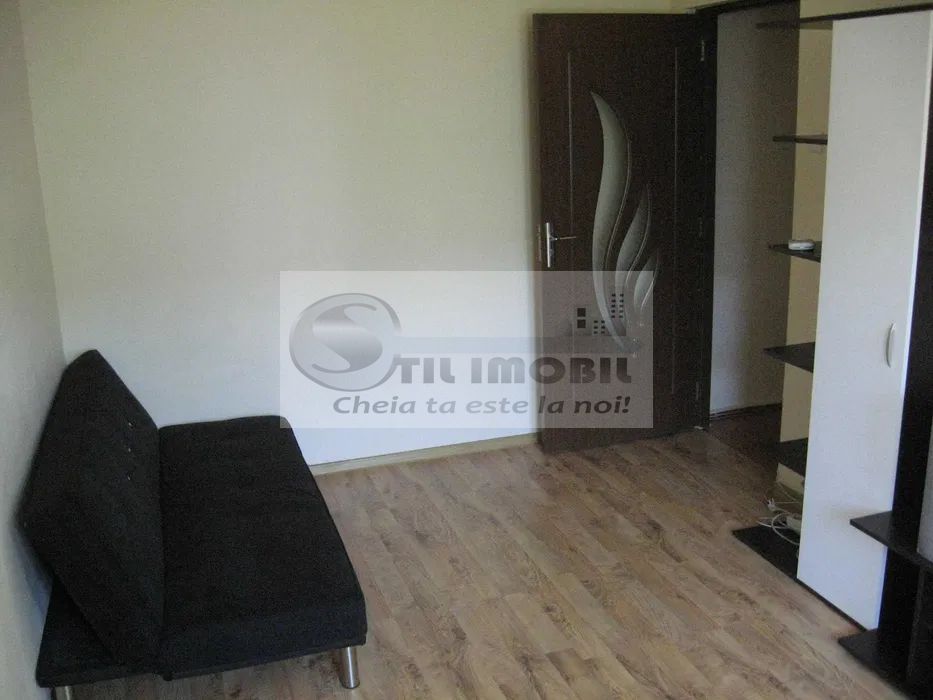 Apartament  de vanzare 2 camere Alexandru cel Bun 42 mp - Poză 1