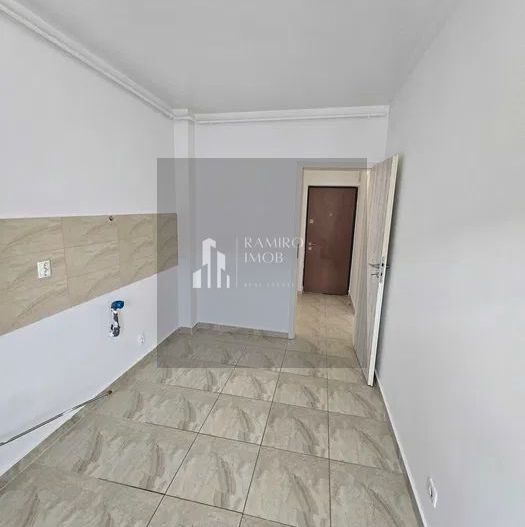 Apartament 2 camere Grand Arena/centrala proprie - Poză 3