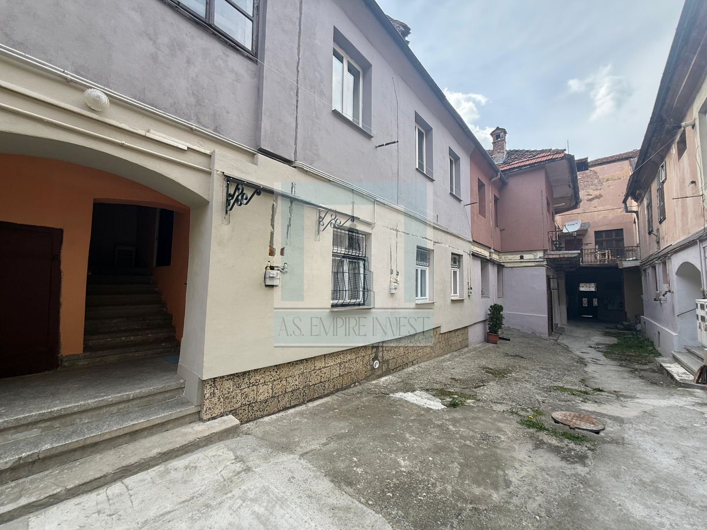 De vanzare garsoniera, in inima orasului Brasov - Poză 4